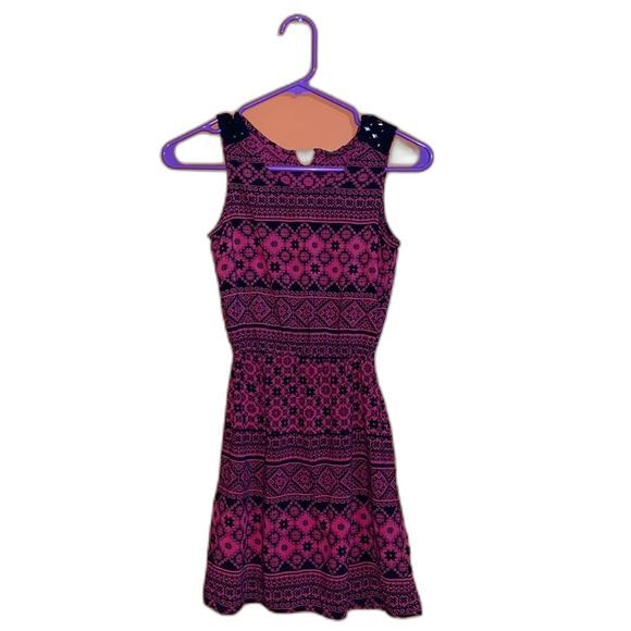 Material Girl Pink and Black Dress Size Extra Small - Picture 2 of 9